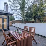 Feriehus New Luxury Family/dog-friendly Countryside Retreat