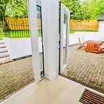 New Luxury Family/dog-friendly Countryside Retreat Feriehus *
