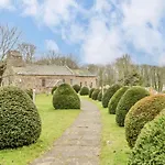 Feriehus New Luxury Family/dog-friendly Countryside Retreat *