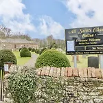 New Luxury Family/dog-friendly Countryside Retreat *