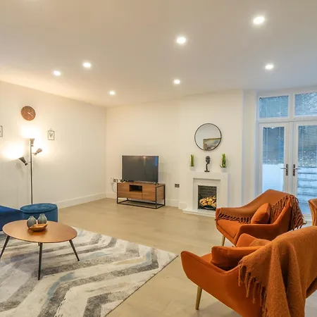Feriehus New Luxury Family/dog-friendly Countryside Retreat